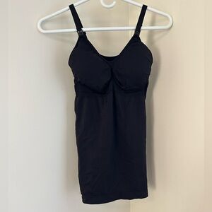 Kindred Bravely Nursing Tank Size Med Black